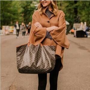 NEW ANN TAYLOR Wool Blend Button Poncho Cape Classic Caramel Camel Brown Tan